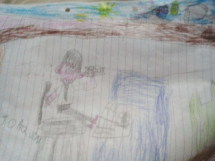 misionero-leyendo-escritura media related image